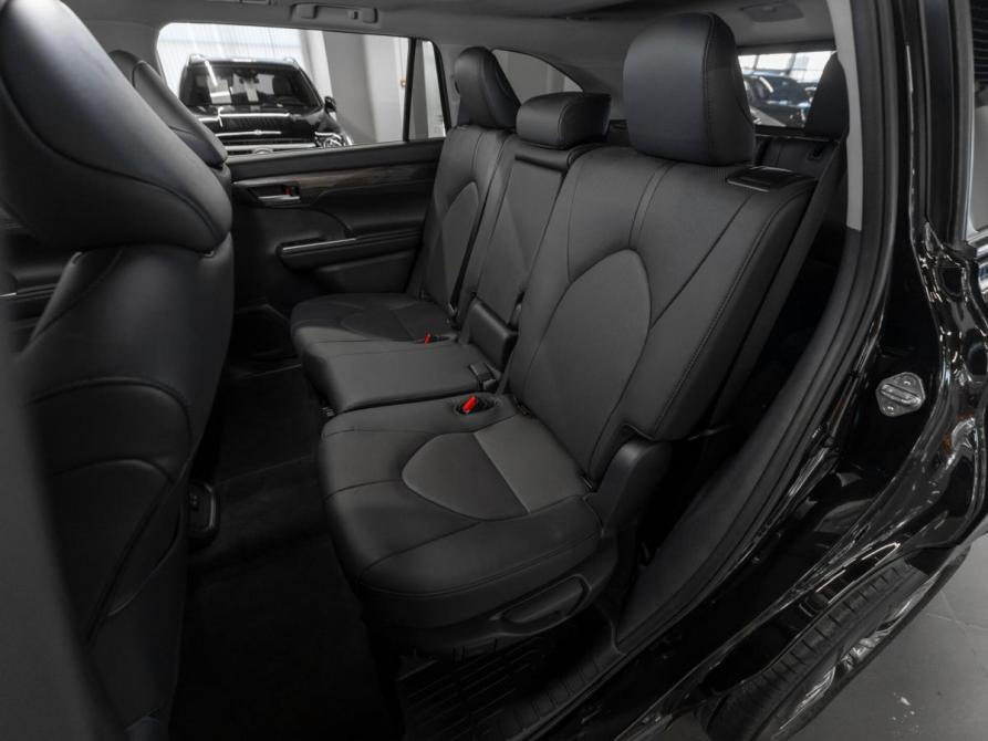 Toyota Highlander IV (XU70) Москва  - изображение 13