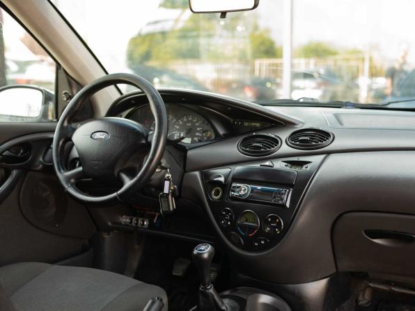 Ford Focus I Рестайлинг с пробегом 2005 года, цена 300 000 рублей, 261727 км, хэтчбек, Автокод Объявления