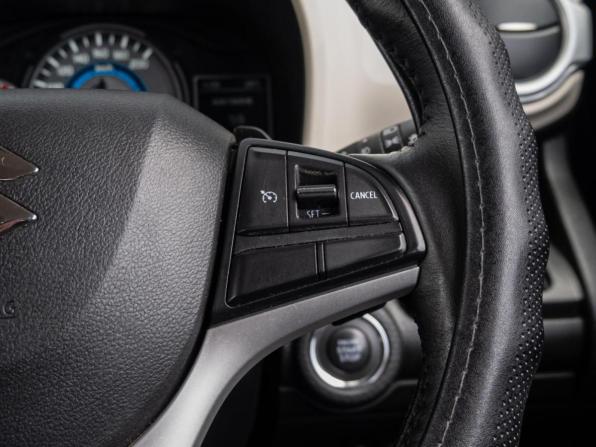 Suzuki Xbee I с пробегом 2018 года, цена 1 400 000 рублей, 71204 км, внедорожник, Автокод Объявления