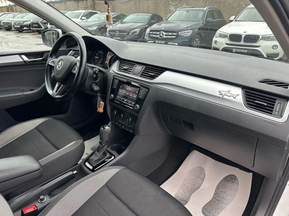 Skoda Rapid I Рестайлинг с пробегом 2018 года, цена 1 100 000 рублей, 110000 км, лифтбек, Автокод Объявления