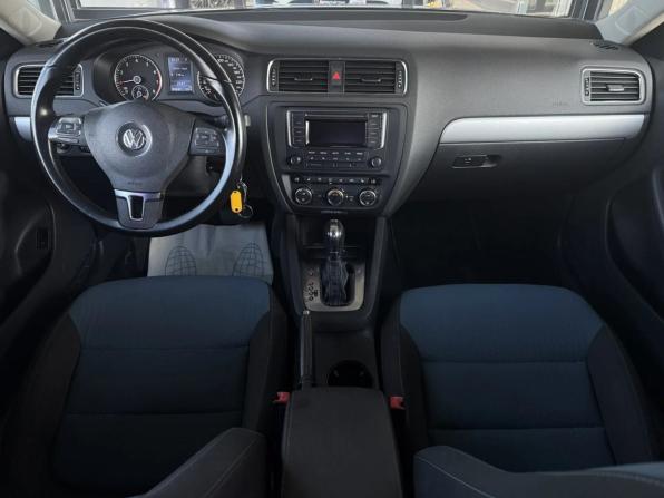 Volkswagen Jetta VI с пробегом 2013 года, цена 1 260 000 рублей, 189696 км, седан, Автокод Объявления