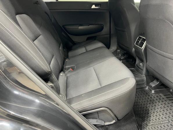 Kia Sportage IV Рестайлинг с пробегом 2019 года, цена 2 199 000 рублей, 76000 км, внедорожник, Автокод Объявления