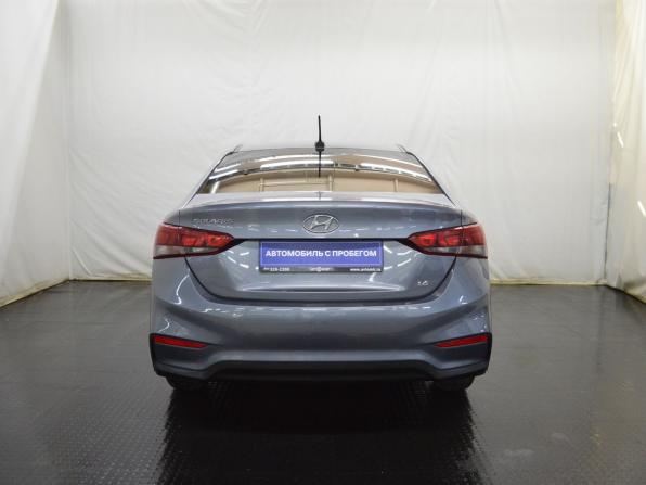 Hyundai Solaris II с пробегом 2018 года, цена 1 350 000 рублей, 135000 км, седан, Автокод Объявления