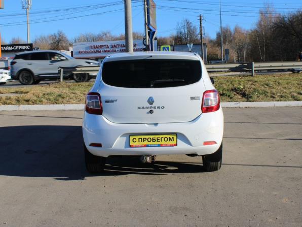 Renault Sandero II с пробегом 2014 года, цена 649 000 рублей, 185030 км, хэтчбек, Автокод Объявления