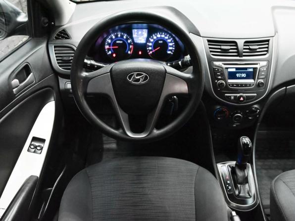 Hyundai Solaris I Рестайлинг с пробегом 2016 года, цена 1 130 000 рублей, 175407 км, седан, Автокод Объявления