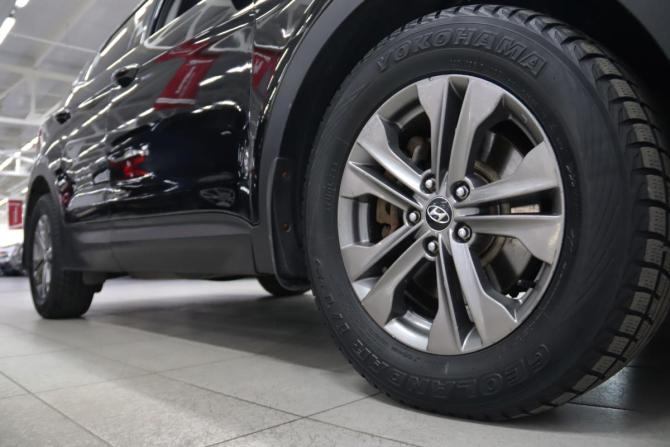 Hyundai Santa Fe III с пробегом 2012 года, цена 1 345 450 рублей, 337788 км, внедорожник, Автокод Объявления