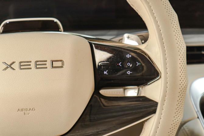 Exeed RX с пробегом 2023 года, цена 2 979 000 рублей, 70000 км, внедорожник, Автокод Объявления