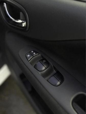 Nissan Serena IV (C26) с пробегом 2016 года, цена 1 650 000 рублей, 134000 км, минивэн, Автокод Объявления