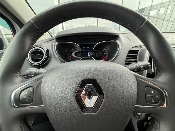 Renault Kaptur I с пробегом 2019 года, цена 1 825 000 рублей, 50582 км, внедорожник, Автокод Объявления
