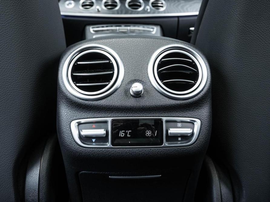 Mercedes-Benz E-Класс AMG V (W213) Рестайлинг Ставрополь  - изображение 33
