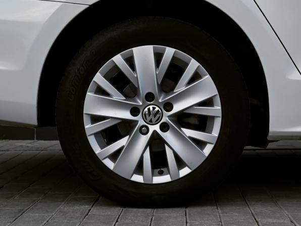 Volkswagen Jetta VI с пробегом 2014 года, цена 1 065 000 рублей, 164936 км, седан, Автокод Объявления