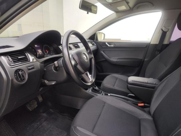 Skoda Rapid I с пробегом 2014 года, цена 900 000 рублей, 209088 км, седан, Автокод Объявления