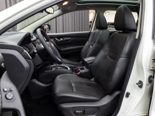 Nissan Qashqai II с пробегом 2014 года, цена 1 295 000 рублей, 176258 км, внедорожник, Автокод Объявления