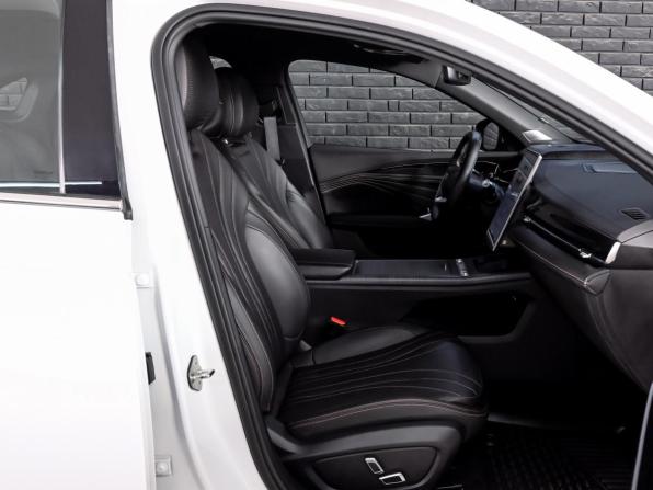 Geely Preface I с пробегом 2024 года, цена 2 650 000 рублей, 37500 км, седан, Автокод Объявления