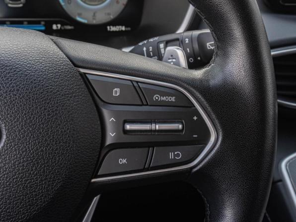 Hyundai Santa Fe IV Рестайлинг с пробегом 2021 года, цена 3 570 000 рублей, 136074 км, внедорожник, Автокод Объявления
