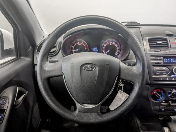 Lada (ВАЗ) Granta I Рестайлинг с пробегом 2019 года, цена 725 000 рублей, 64945 км, хэтчбек, Автокод Объявления
