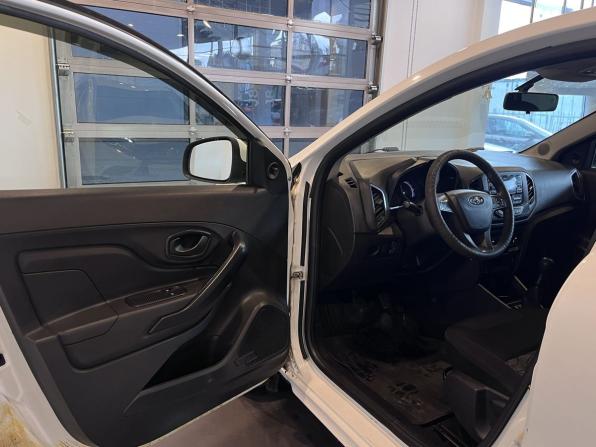 Lada (ВАЗ) XRAY I с пробегом 2017 года, цена 665 000 рублей, 185454 км, хэтчбек, Автокод Объявления