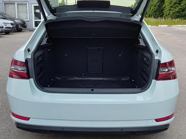 Skoda Superb III с пробегом 2016 года, цена 1 580 000 рублей, 247892 км, лифтбек, Автокод Объявления
