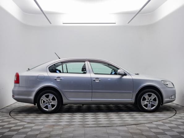 Skoda Octavia II (A5) Рестайлинг с пробегом 2012 года, цена 995 000 рублей, 174191 км, лифтбек, Автокод Объявления