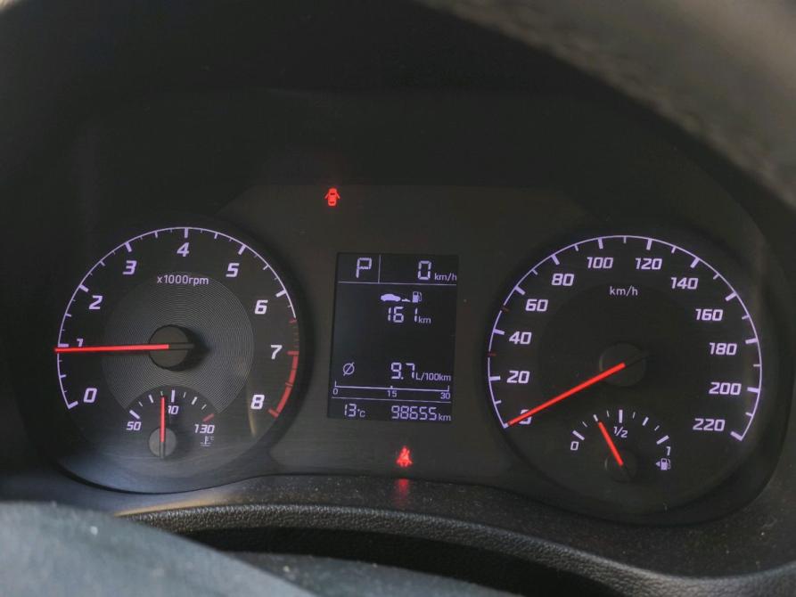 Hyundai Solaris II Санкт-Петербург  - изображение 10