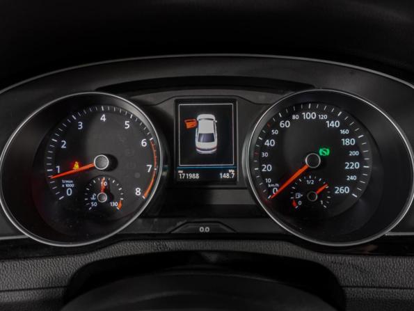 Volkswagen Passat B8 с пробегом 2017 года, цена 1 909 000 рублей, 171988 км, седан, Автокод Объявления