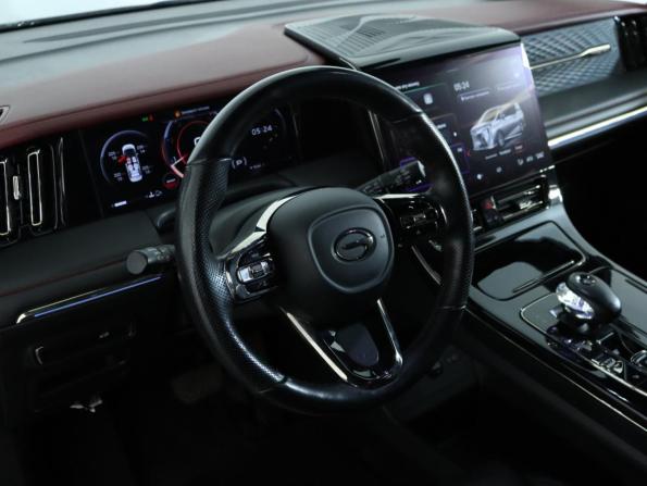 GAC M8 с пробегом 2023 года, цена 4 100 000 рублей, 37525 км, минивэн, Автокод Объявления