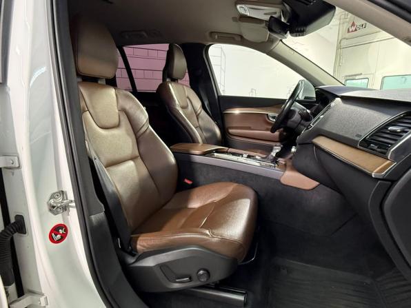 Volvo XC90 II с пробегом 2017 года, цена 2 990 000 рублей, 207000 км, внедорожник, Автокод Объявления