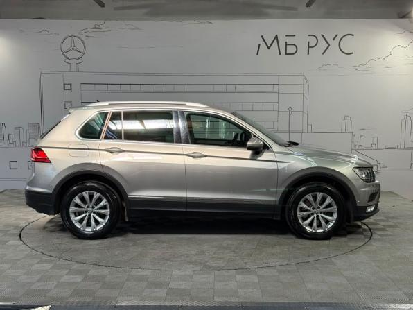 Volkswagen Tiguan II с пробегом 2017 года, цена 2 893 000 рублей, 35617 км, внедорожник, Автокод Объявления