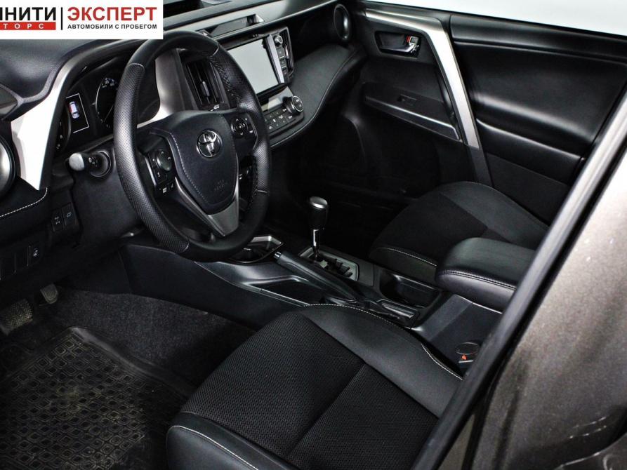 Toyota RAV4 IV (XA40) Рестайлинг Белгород  - изображение 12