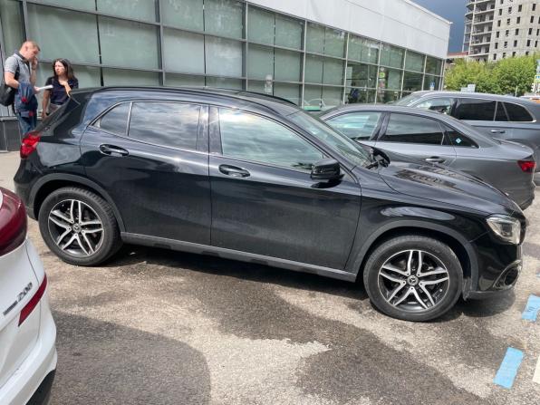 Mercedes-Benz GLA I (X156) Рестайлинг с пробегом 2019 года, цена 2 350 000 рублей, 79948 км, внедорожник, Автокод Объявления