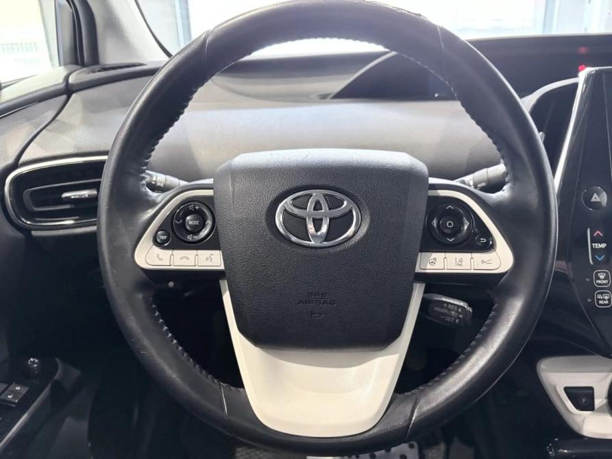 Toyota Prius IV (XW50) Москва  - изображение 14