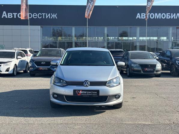 Volkswagen Polo V с пробегом 2012 года, цена 614 000 рублей, 231275 км, седан, Автокод Объявления