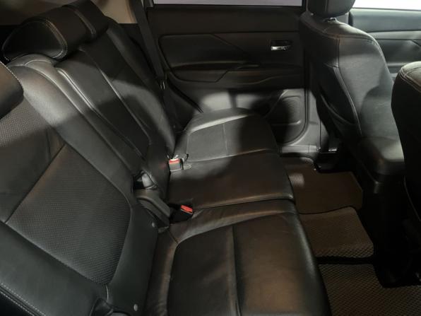 Mitsubishi Outlander III с пробегом 2013 года, цена 1 225 000 рублей, 210330 км, внедорожник, Автокод Объявления