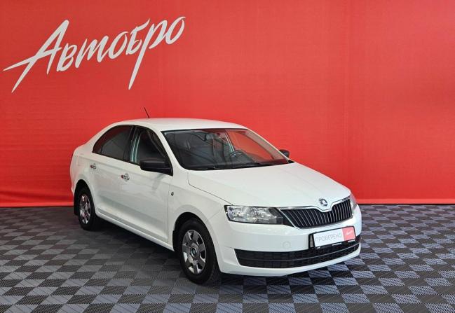 Skoda Rapid I с пробегом 2015 года, цена 960 000 рублей, 139479 км, лифтбек, Автокод Объявления