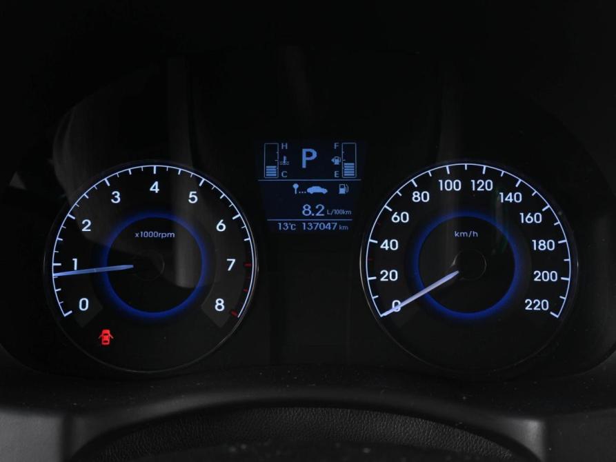 Hyundai Solaris I Рестайлинг Ростов-на-Дону  - изображение 16