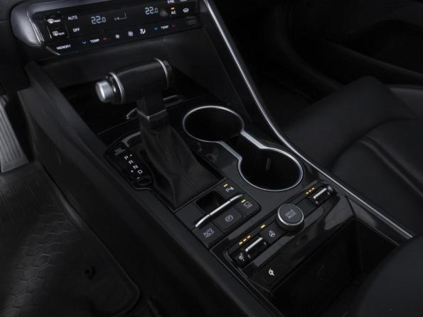 Kia K5 III с пробегом 2021 года, цена 2 348 000 рублей, 102404 км, седан, Автокод Объявления
