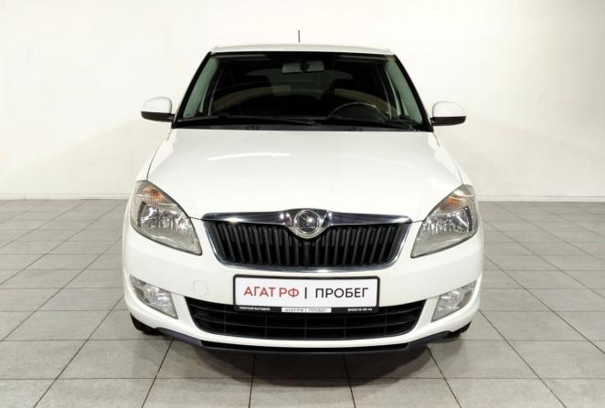 Skoda Fabia II Рестайлинг с пробегом 2014 года, цена 930 000 рублей, 73050 км, хэтчбек, Автокод Объявления