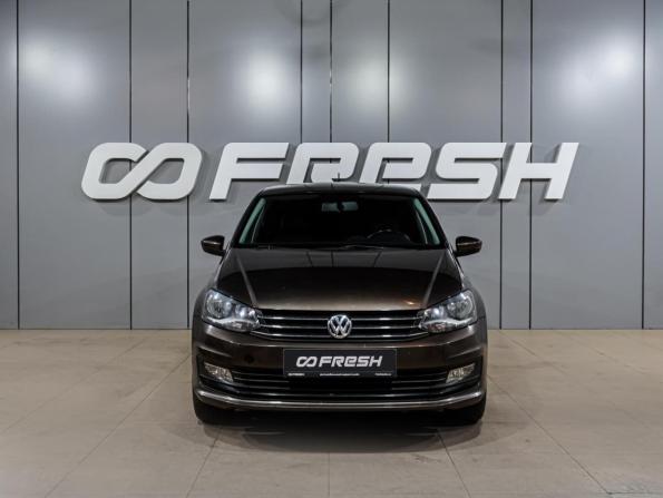 Volkswagen Polo V Рестайлинг с пробегом 2018 года, цена 1 249 000 рублей, 93801 км, седан, Автокод Объявления