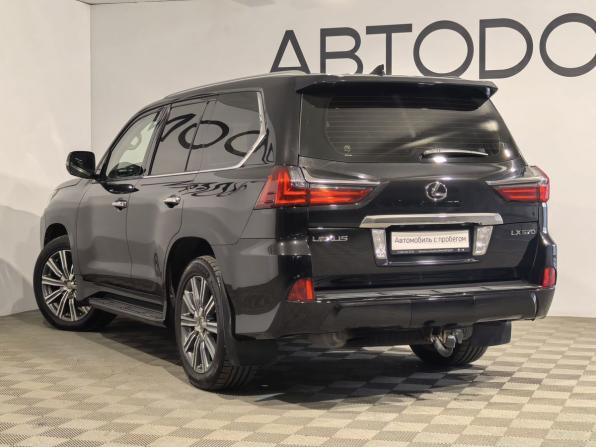 Lexus LX III Рестайлинг 2 с пробегом 2017 года, цена 6 499 000 рублей, 200386 км, внедорожник, Автокод Объявления