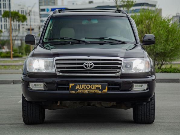 Toyota Land Cruiser 100 Series Рестайлинг 1 с пробегом 2004 года, цена 1 785 000 рублей, 250715 км, внедорожник, Автокод Объявления