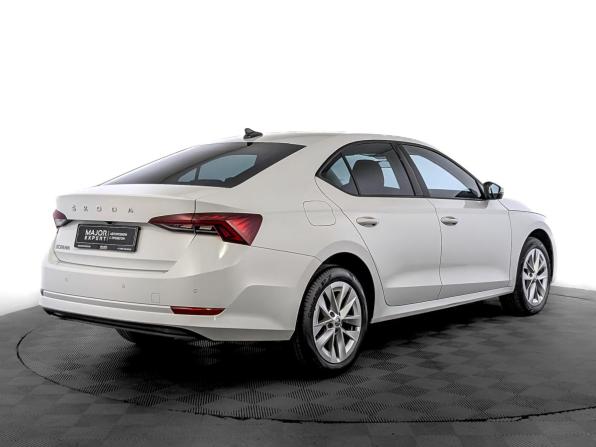 Skoda Octavia IV (A8) с пробегом 2020 года, цена 2 100 000 рублей, 108915 км, лифтбек, Автокод Объявления