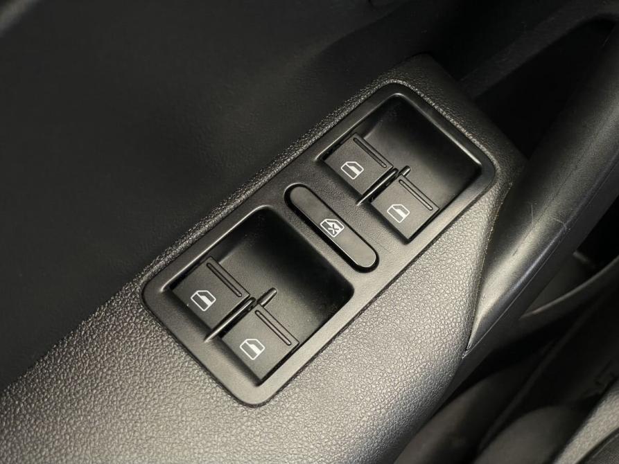 Volkswagen Polo V Рестайлинг Пермь  - изображение 19