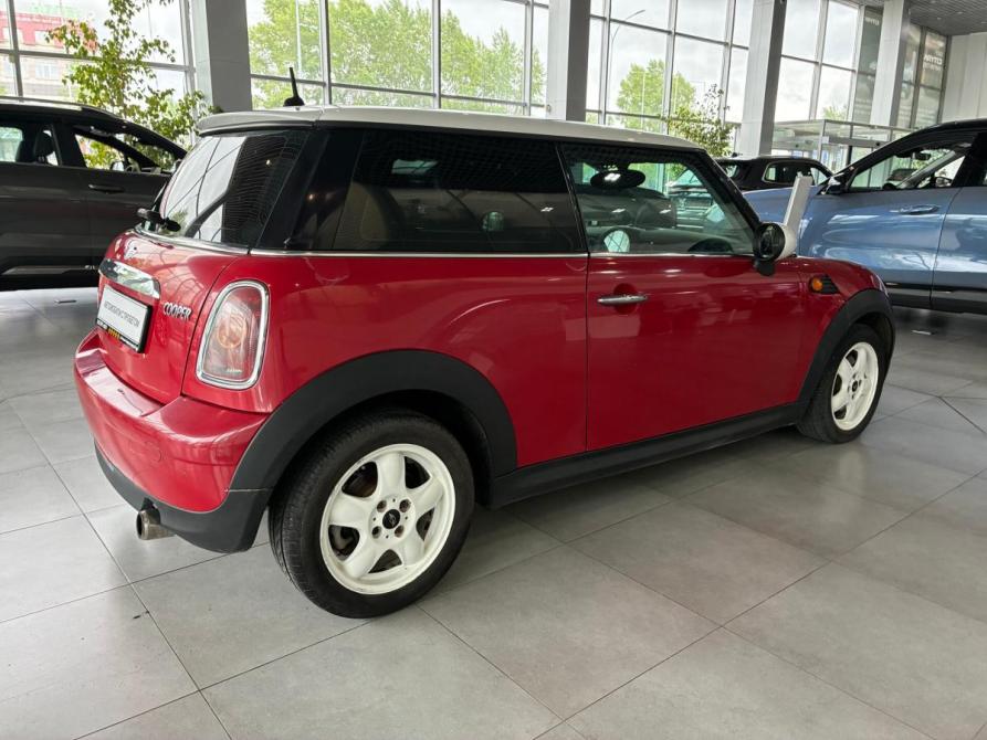 Mini Hatch II (R56) Новосибирск  - изображение 9