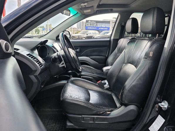 Mitsubishi Outlander II с пробегом 2008 года, цена 1 029 000 рублей, 241191 км, внедорожник, Автокод Объявления