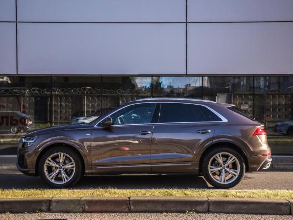 Audi Q8 I (4M) с пробегом 2019 года, цена 5 499 000 рублей, 91118 км, внедорожник, Автокод Объявления