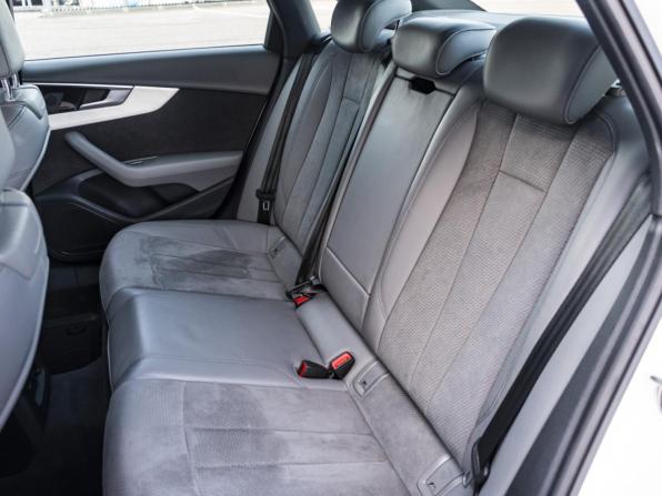 Audi A4 V (B9) Рестайлинг с пробегом 2020 года, цена 3 649 000 рублей, 110040 км, седан, Автокод Объявления