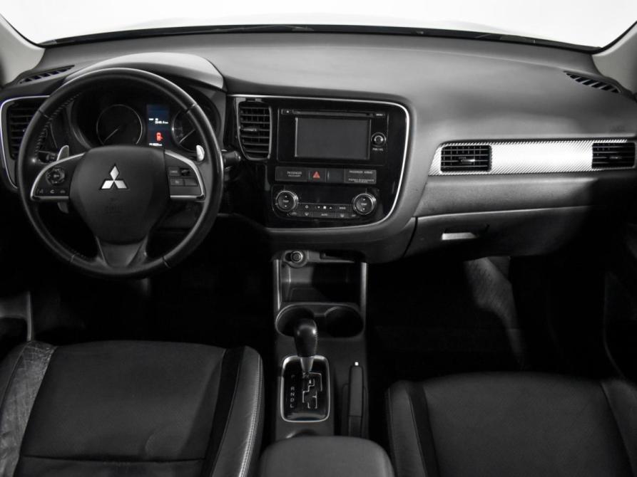 Mitsubishi Outlander III Санкт-Петербург  - изображение 15
