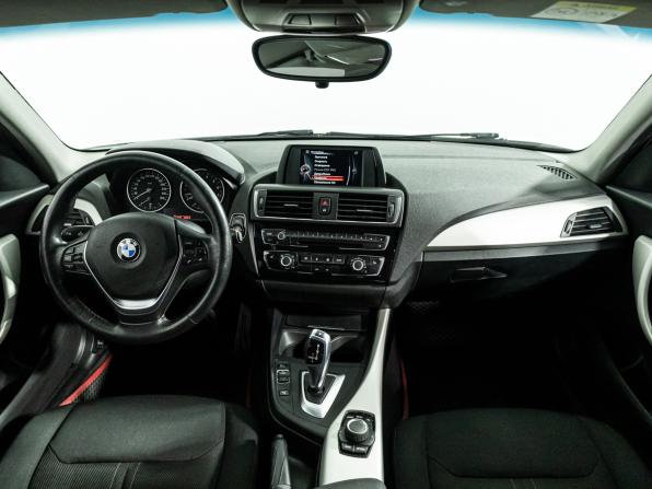 BMW 1 серии II (F20/F21) Рестайлинг с пробегом 2017 года, цена 1 749 700 рублей, 111987 км, хэтчбек, Автокод Объявления