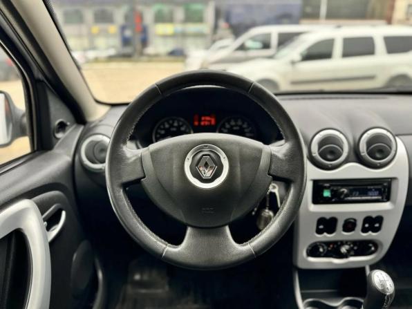 Renault Sandero I с пробегом 2014 года, цена 700 000 рублей, 86523 км, хэтчбек, Автокод Объявления