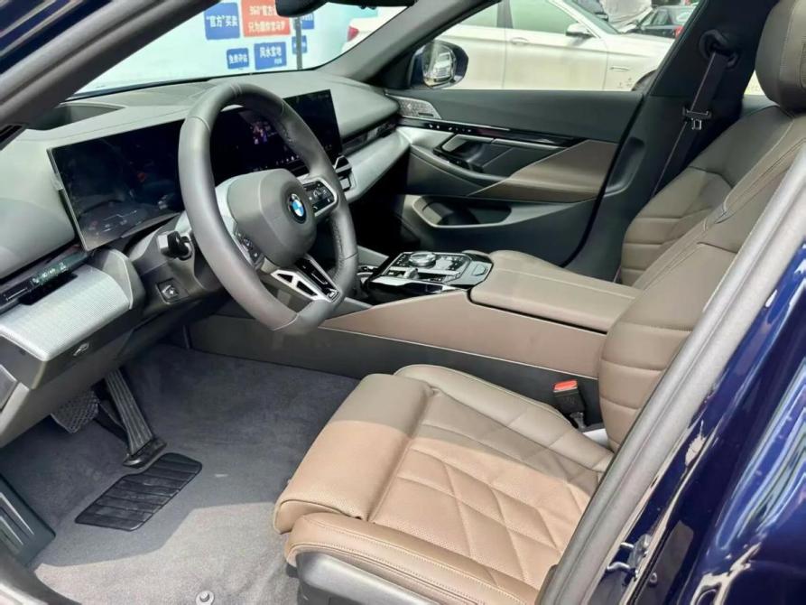 BMW 5 серии VIII (G60/G61/G68) Краснодар  - изображение 2